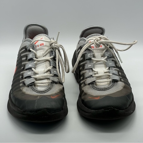 Nike Air Max Axis Wolf Grey Crimson Sneakers - Picture 2 of 11